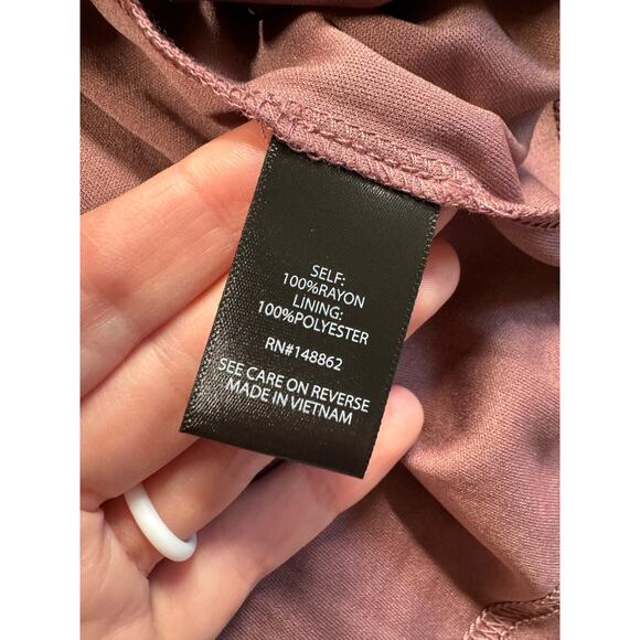 Torrid Mini Challis Eyelet Dress Women’s Size 4X Plus Rose Taupe Bell Sleeve NEW - Picture 10 of 16